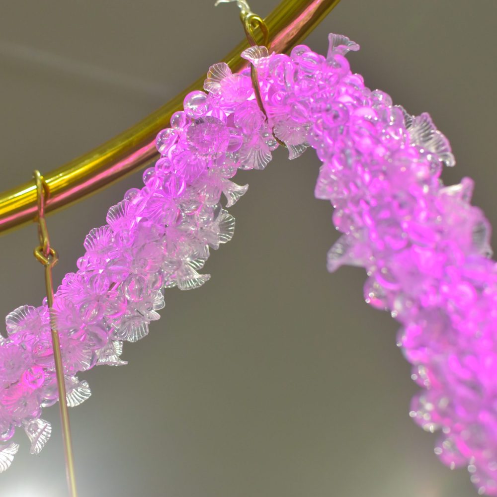 2022 | Tumpuk Lapis, Tampak Isi : Laras 9 | resin, acrylic, nylon, pigment, neon lights