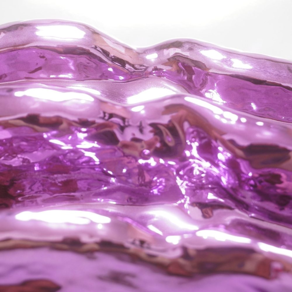 2024 | Ruang Fana : Dinamika 22 | 47 x 22 x 5 cm | resin and chrome